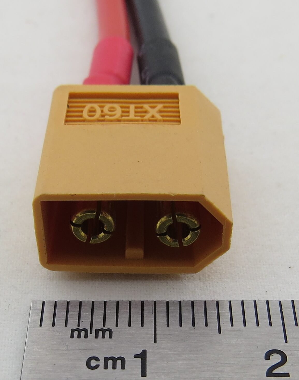 1 Adapterkabel T-Buchse auf XT60-Stecker  ca. 10cm Kabelläng