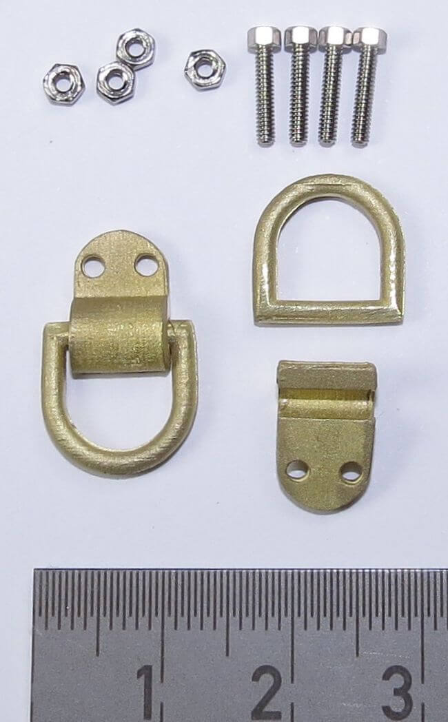 Paar D-Ringe mit Befestigungsmaterial, Messing-Feinguss