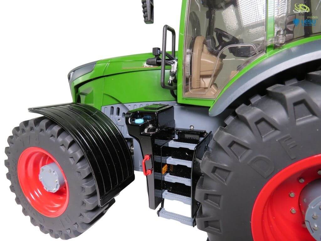 Traktor 4x4, 1:16. Fertig montiert mit Karosserie, Licht