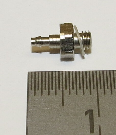 1 Einschraubnippel M3/1,0mm. Passend zum Schlauch Artikelnr 