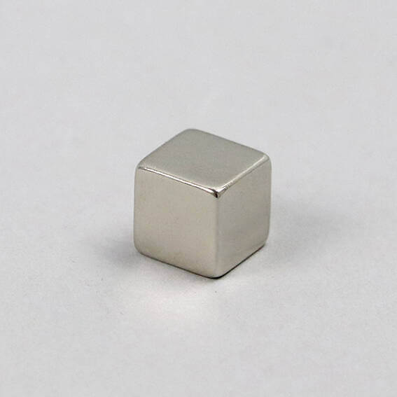 Neodym Magnet, Würfel, 10x10x10mm. Hohe Haltekraft, N42 Neodym Magnet, Würfel, 10x10x10mm. Hohe Haltekraft, N42