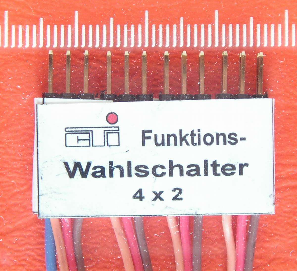 Funktionswahlschalter 4x2 z.Umschalt- ung von bis zu 4