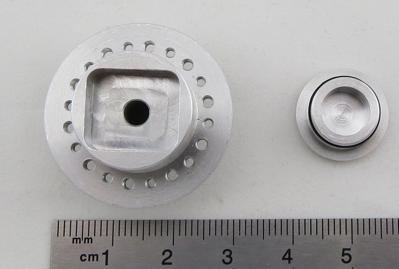 1x Alu-Nabe passend für Tamiya-Antriebs- Achsen mit Sechskan