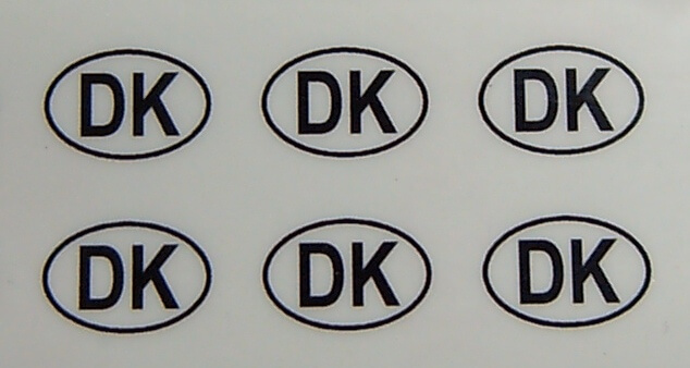 6 Nationalitätskennzeichen <DK>. 8mm hoch passend zum
