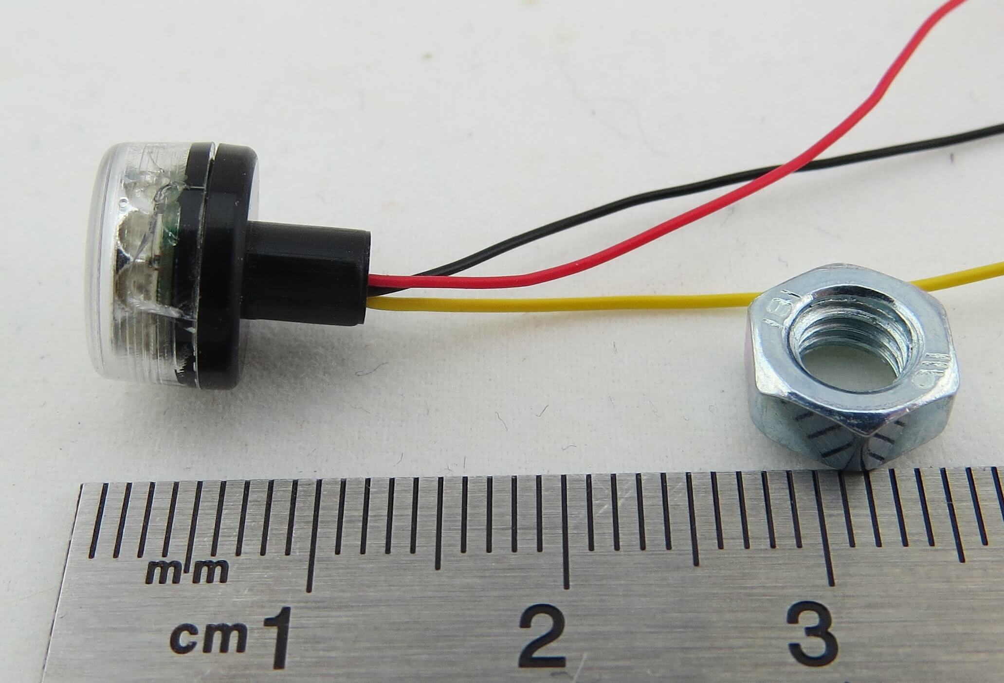 Rundumblitzleuchte, gelb, mit integrier- ter Elektronik u.SM