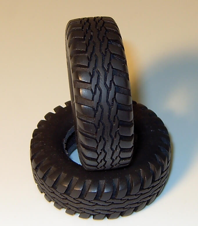 1 Hummer-Reifen, Hohlreifen Goodyear, Da=53mm Di=28mm, 18mm 