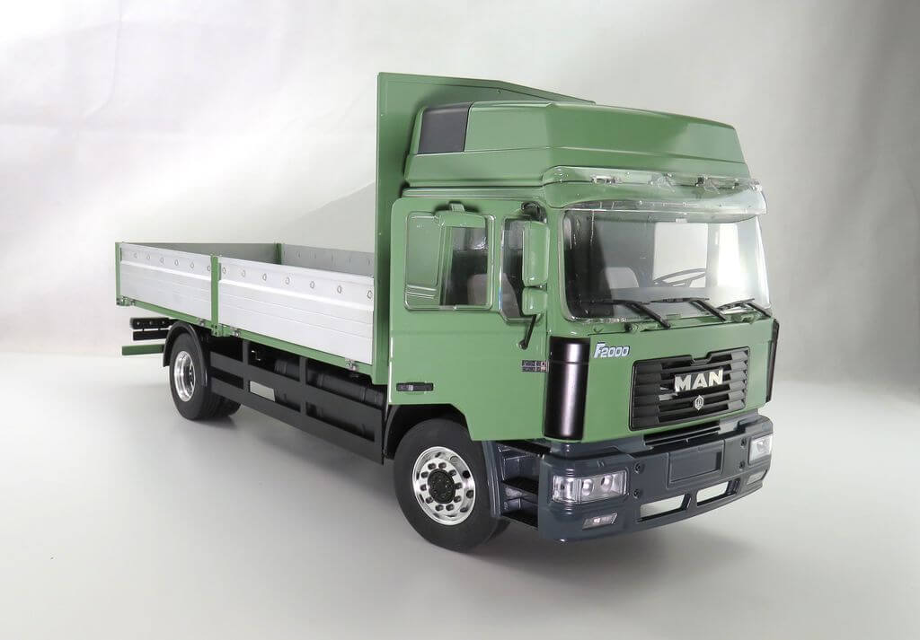 1:14 MAN F2000 2-Achs-Gliederzugmasch. mit Pritsche 1:14 MAN F2000 2-Achs-Gliederzugmasch. mit Pritsche
