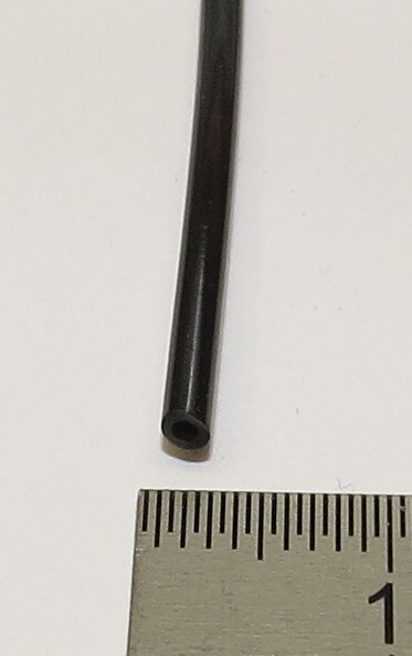 Hydraulik-Schlauch AD 2 mm / iD 1 mm. 1m. Max. Druck 18 bar Hydraulik-Schlauch AD 2 mm / iD 1 mm. 1m. Max. Druck 18 bar
