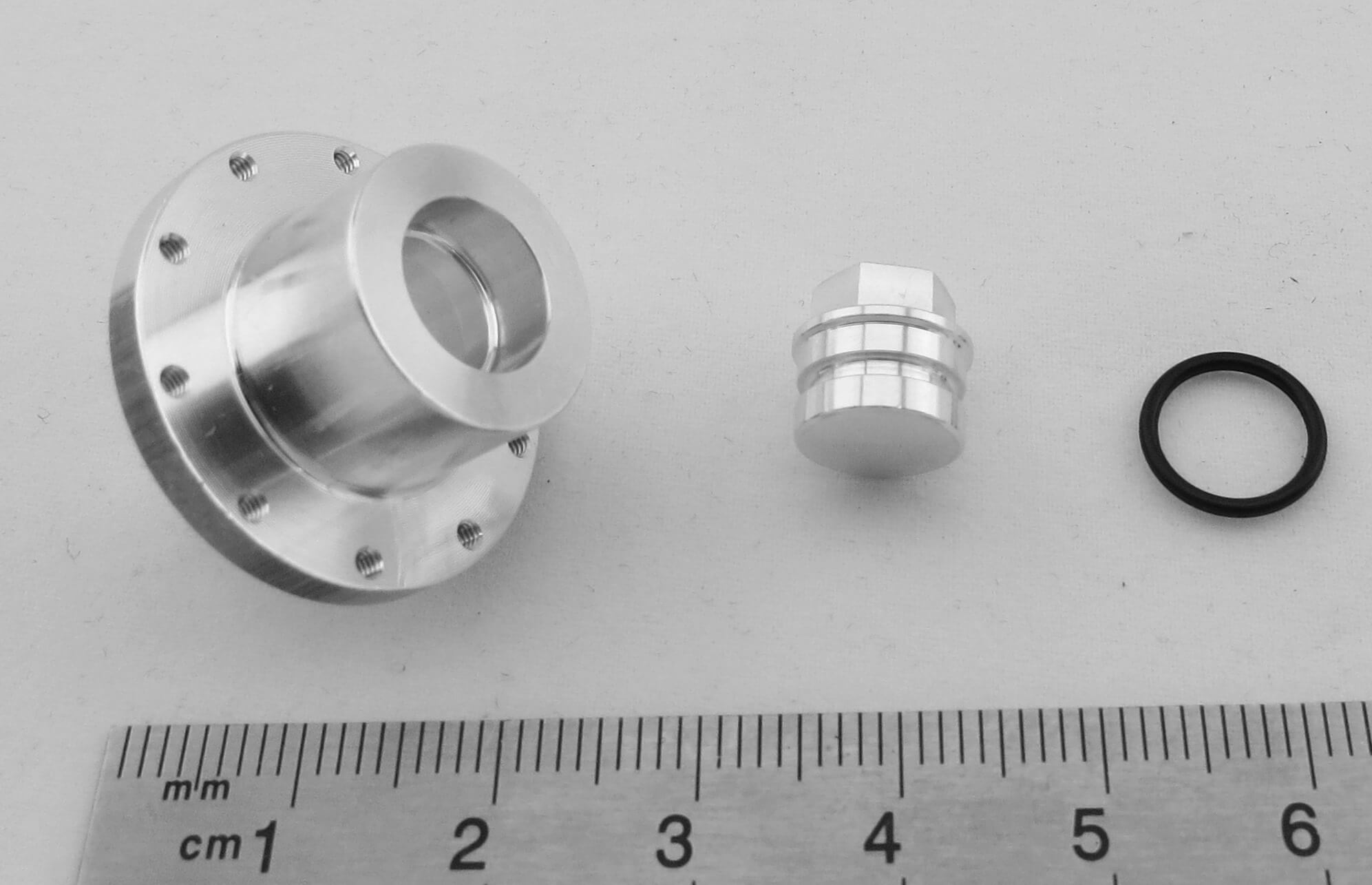 Anhängernabe mit Deckel, Alu, Lochkreis 22mm, 10x M1,6mm