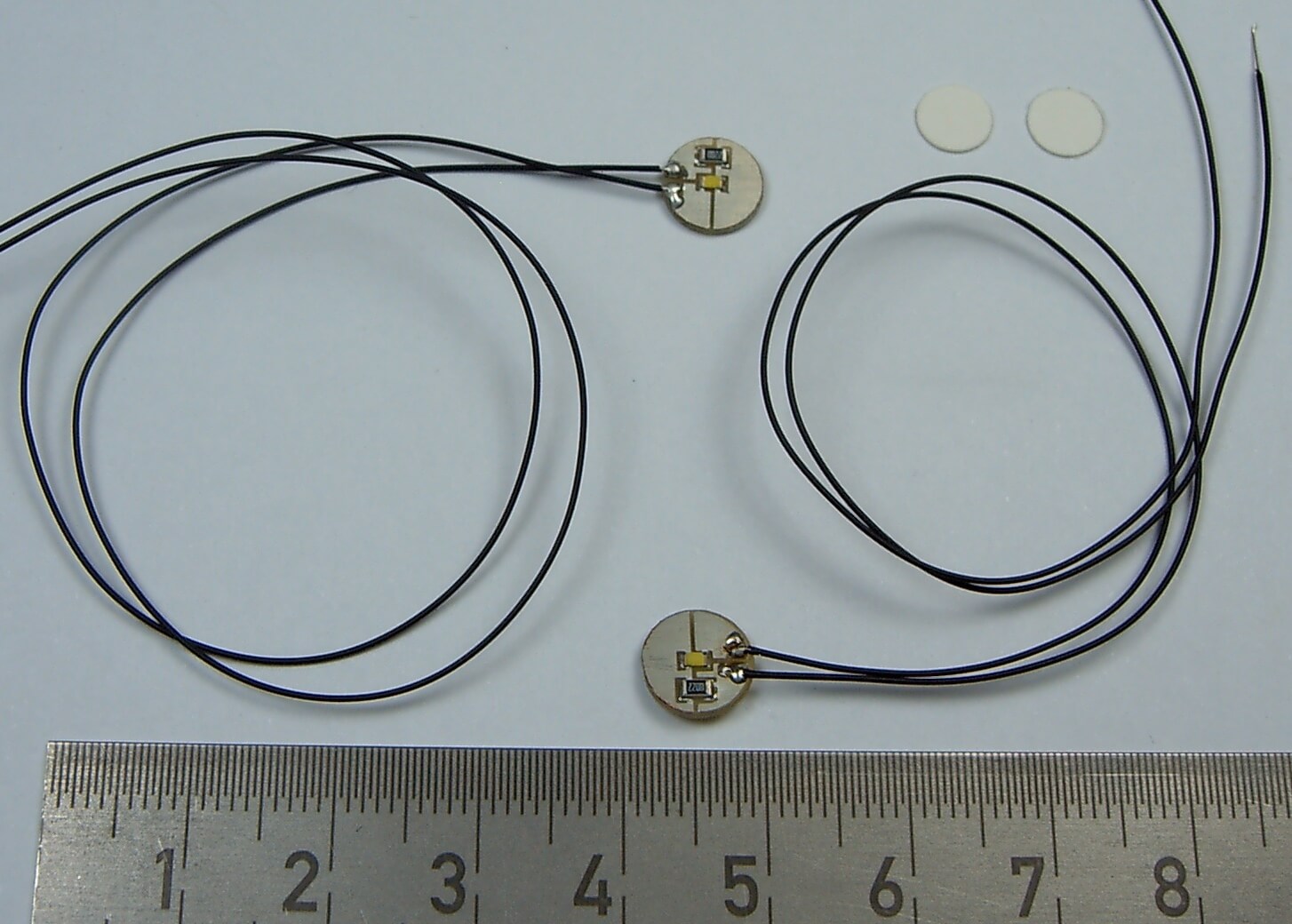 Satz Dachlampen-Platinen für 7,2V. 2 Platinen mit SMD-LED 1 Satz Dachlampen-Platinen für 7,2V. 2 Platinen mit SMD-LED