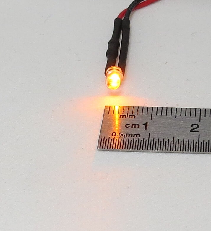 LED orange 3mm, klares Gehäuse, mit ca. 25cm Litzen, mit    