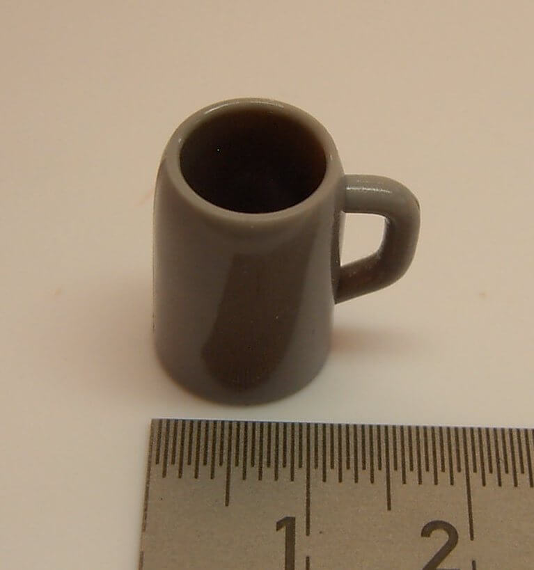 Bierkrug 1,2cm x 1,7cm hoch, grau 1 Bierkrug 1,2cm x 1,7cm hoch, grau
