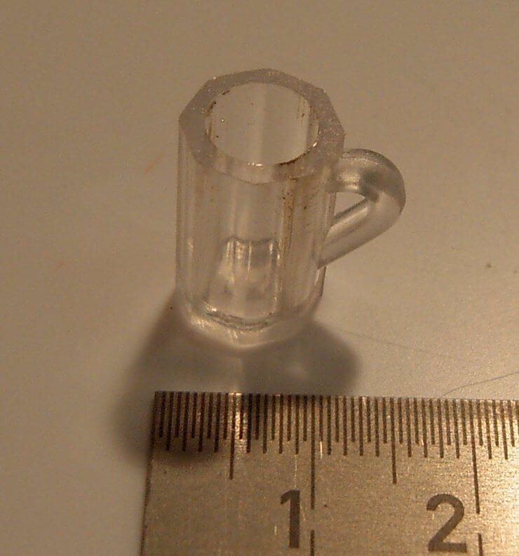 Bierglas 1,0cm x 1,5cm hoch 1 Bierglas 1,0cm x 1,5cm hoch