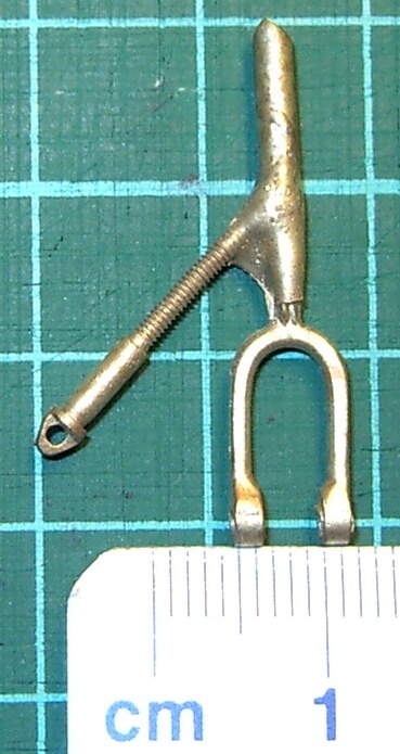 Schäkel ca. 13x7mm Steckbolzen ca. 2mm   mit Auge, am