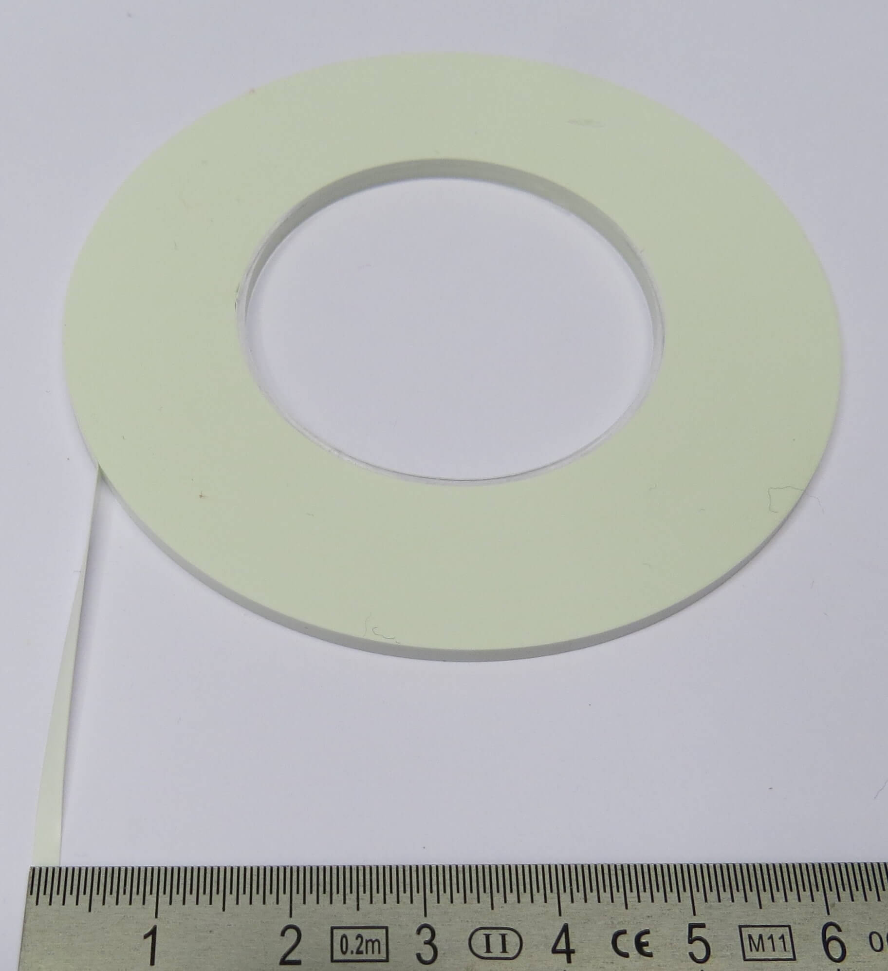 Maskierband 2mm breit, selbstklebend   20m lang, OHNE 1x Maskierband 2mm breit, selbstklebend