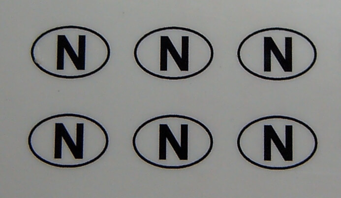 6 Nationalitätskennzeichen <N>. 8mm hoch passend zum